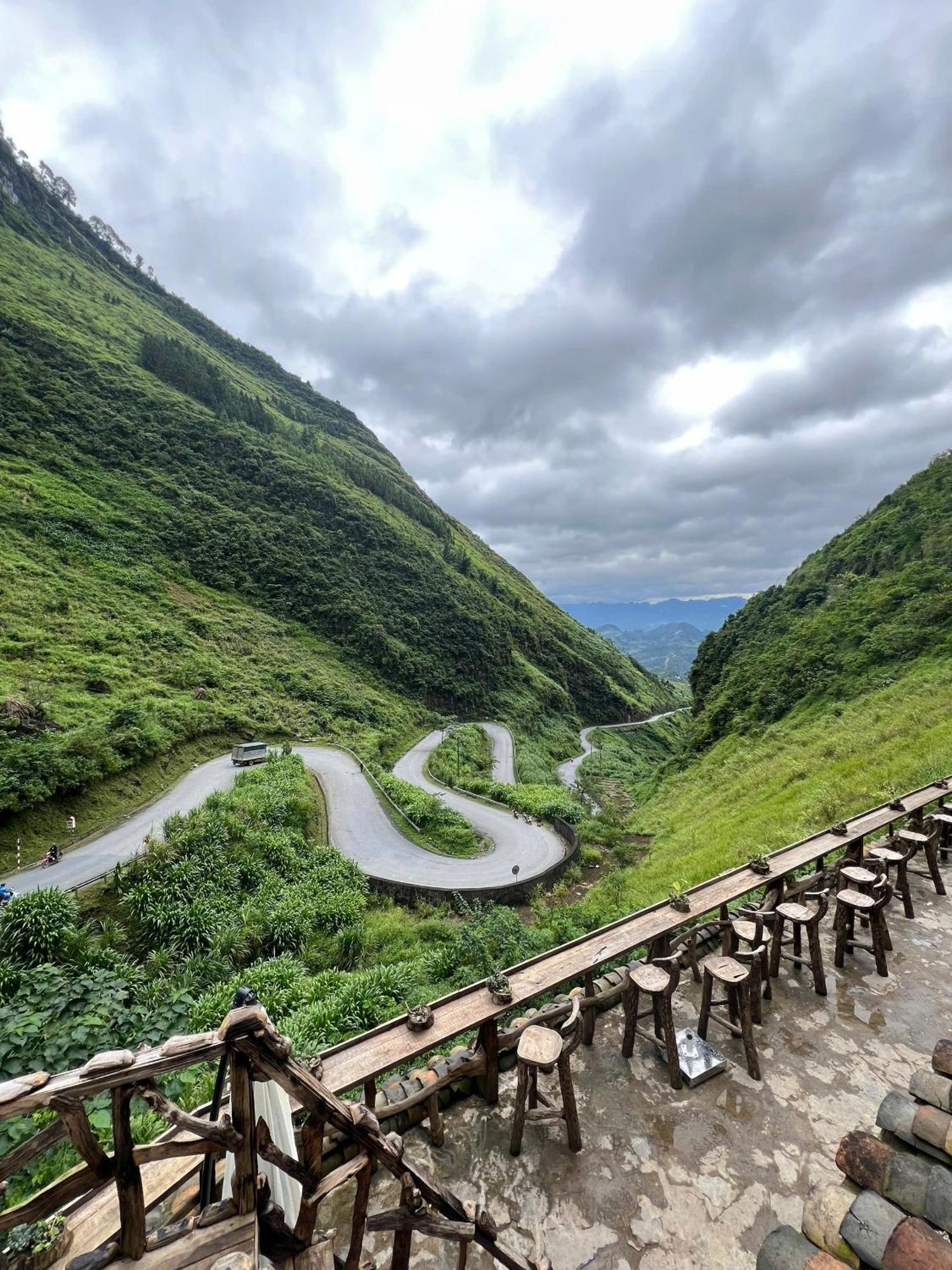 Hg Hostel Provide Tours & Motorbikes Ha Giang Kültér fotó